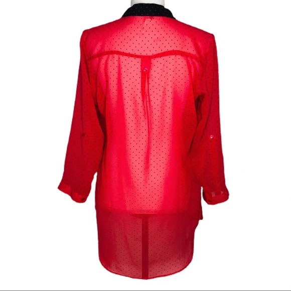 “Truth nyc. Blouse red with black polka dots. Sz M - Picture 3 of 6